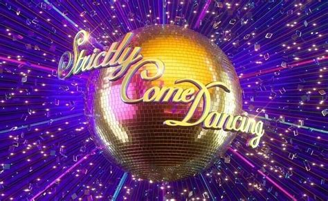 Strictly Come Dancing: Leach continue